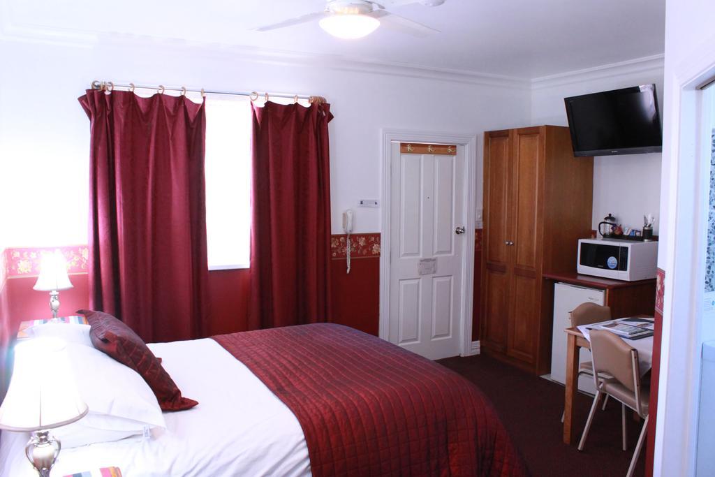 The Lodge Outback Motel 브로큰힐 외부 사진